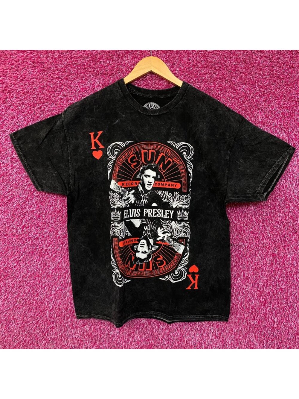 Sun Records Elvis Presley King of Hearts Graphic T-Shirt XL